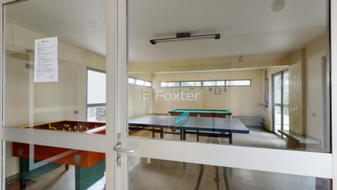 Image 31 - 896006